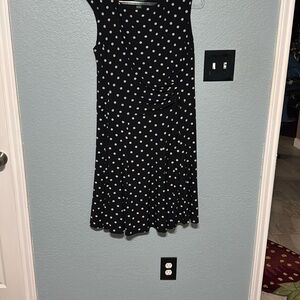 Lauren Ralph Lauren Black and White Sleeveless Knee-Length Sheath Dress